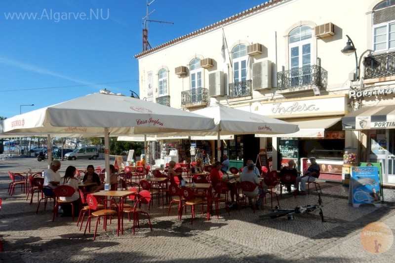 Dining and drinking at Portimao